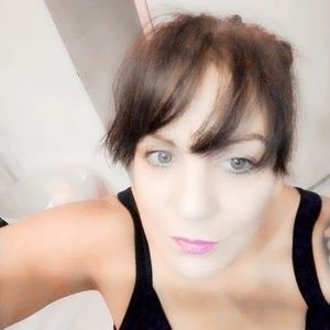 Meet your Posher, Karla